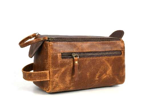 Tan Distressed Leather Toiletry Bag